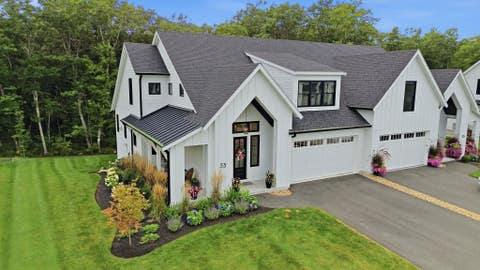 Photo of 33 Trails Edge Road, Windham, NH 03087 (MLS # 5105815)