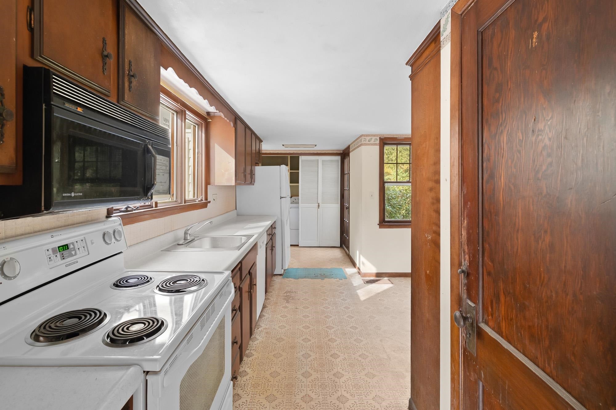 1115 Brookfield Road