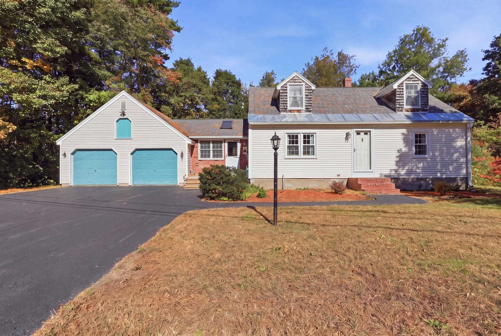 Photo of 8 Kilda Street, Somersworth, NH 03878 (MLS # 5113428)