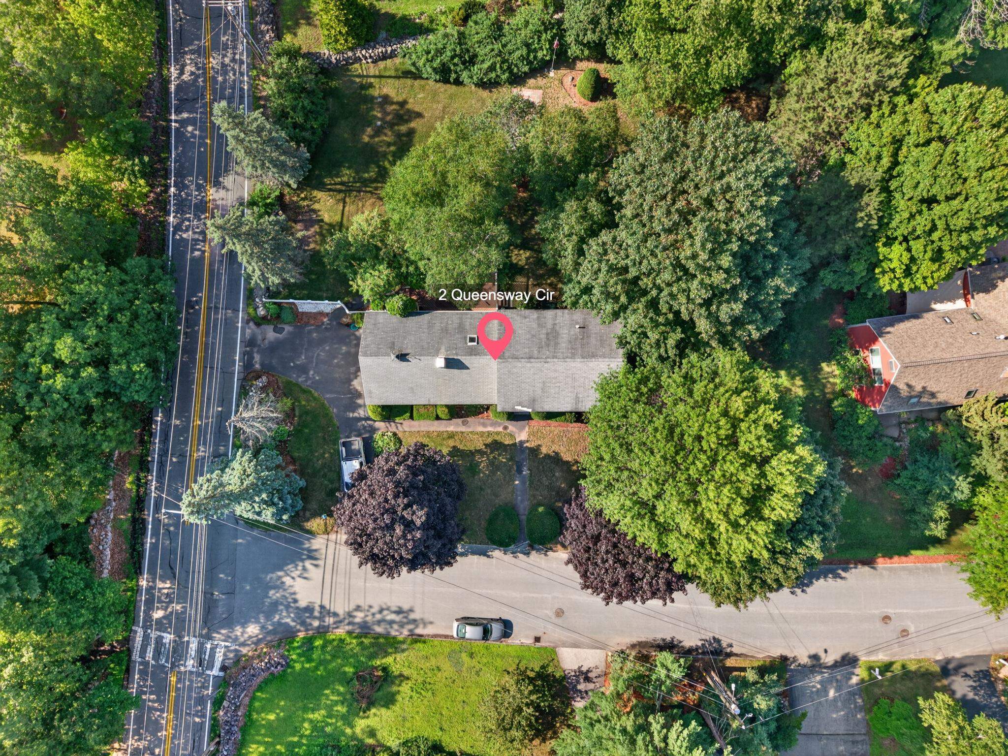 2 Queensway Circle