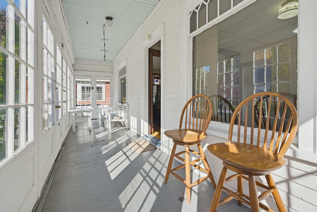 Photo of 435 Varney Street, Manchester, NH 03102 (MLS # 5115752)