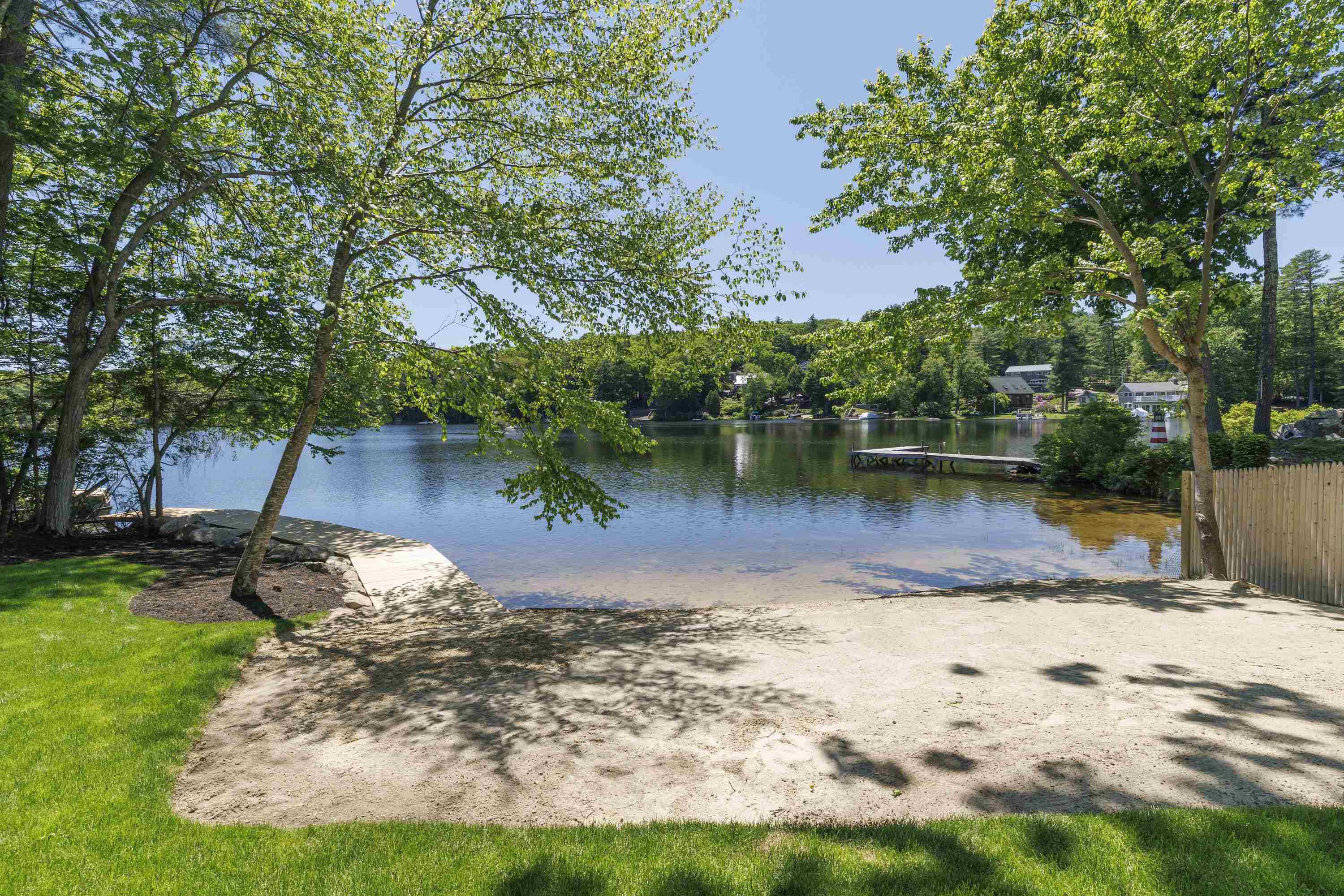 39 Lakeview Drive