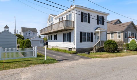 Photo of 1 twelfth Street, Hampton, NH 03842 (MLS # 5100122)