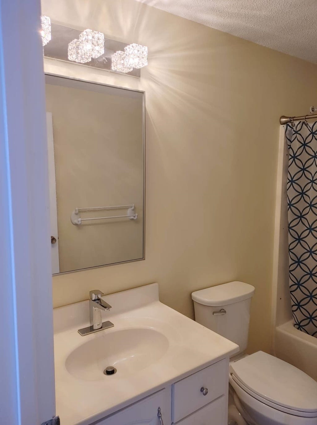 Photo of 93 Sentry Way, Merrimack, NH 03054 (MLS # 5099461)