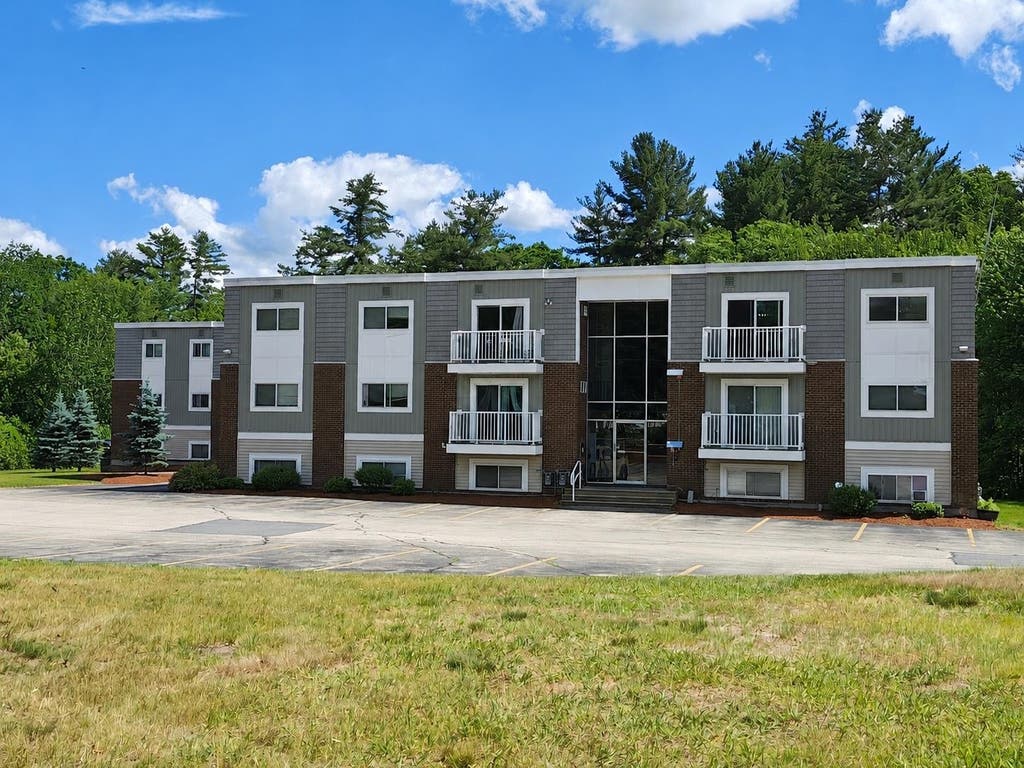 Photo of 83 Constitution Drive, Londonderry, NH 03053 (MLS # 5094904)