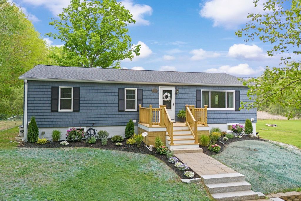 Photo of 74 Little River Road, Kingston, NH 03848 (MLS # 5091222)