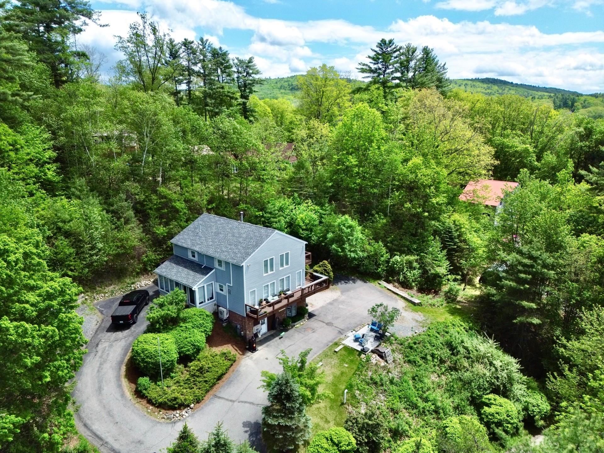 493 North Shore Road