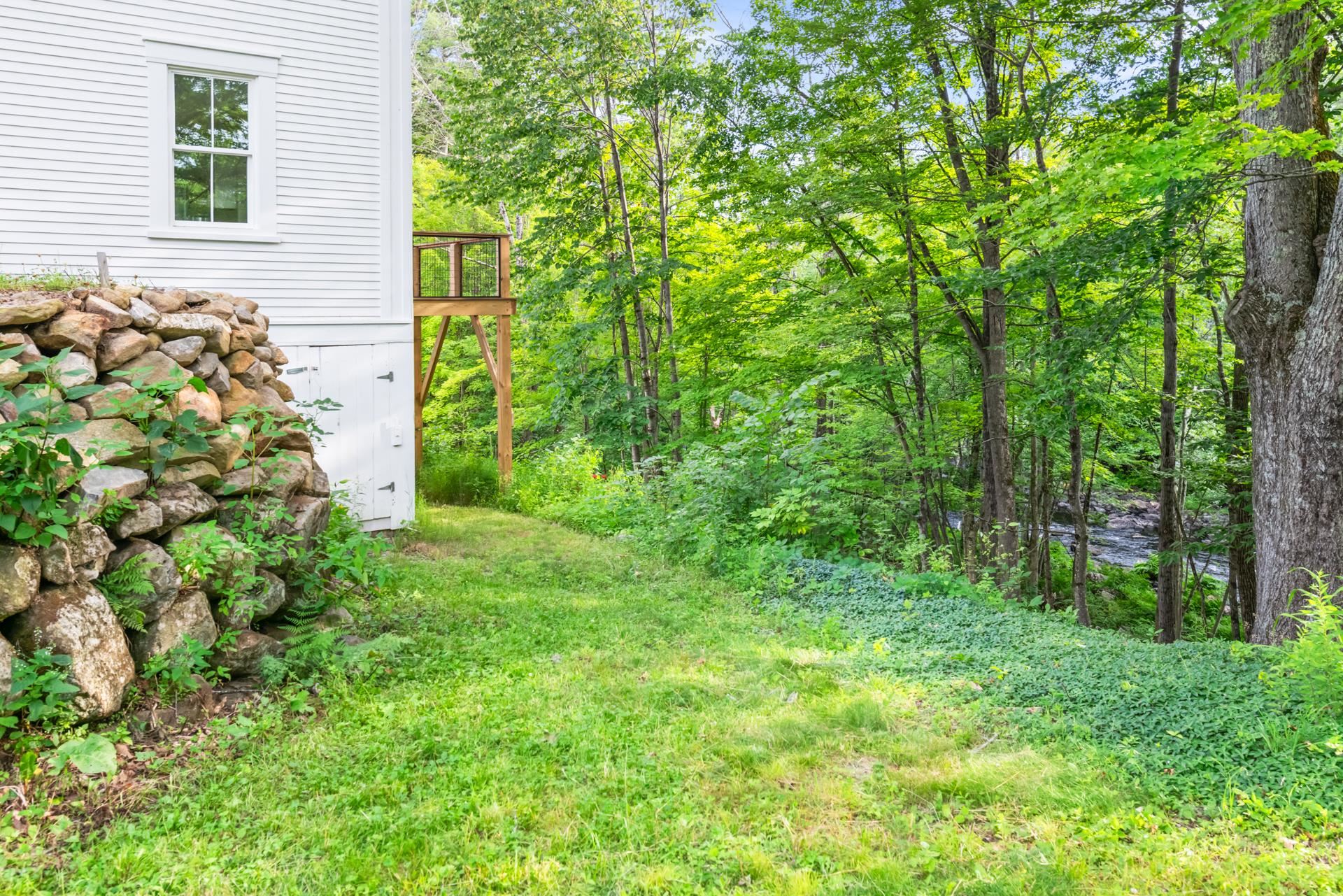 516 West Salisbury Road - Photo 3