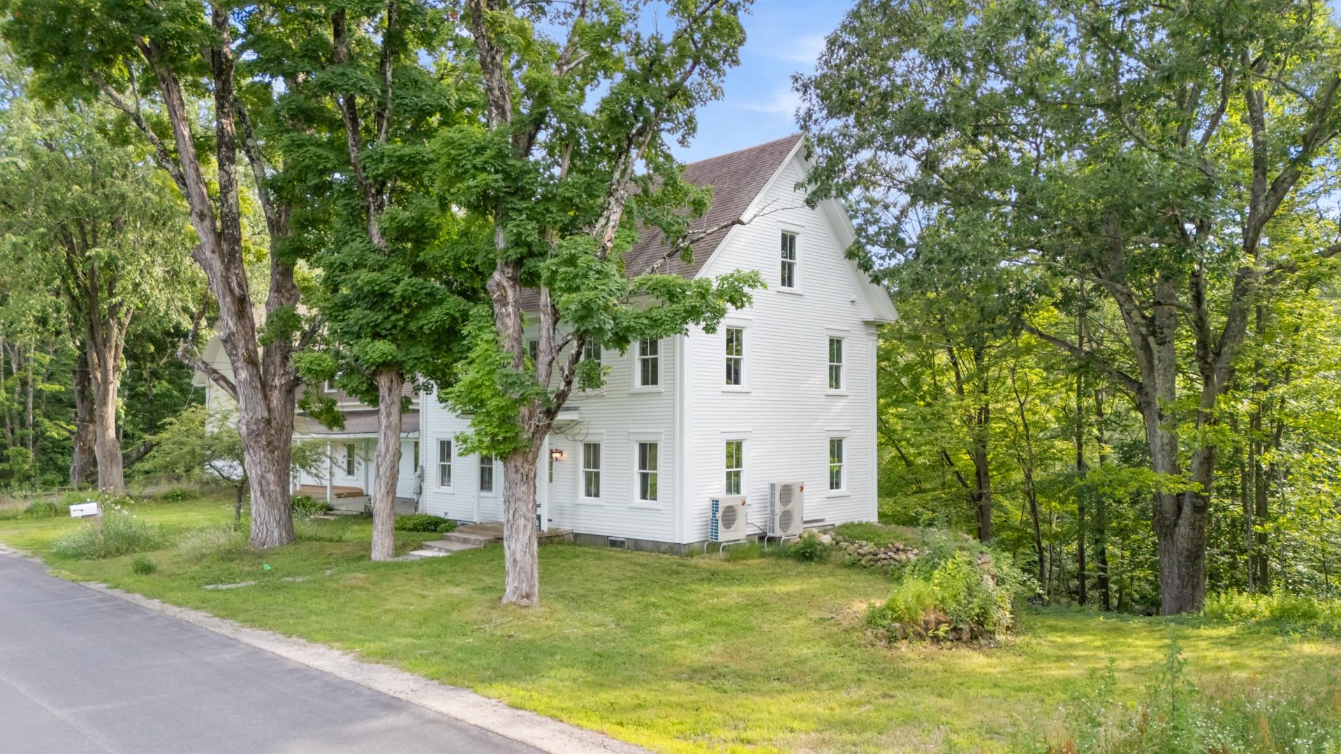 516 West Salisbury Road - Photo 2