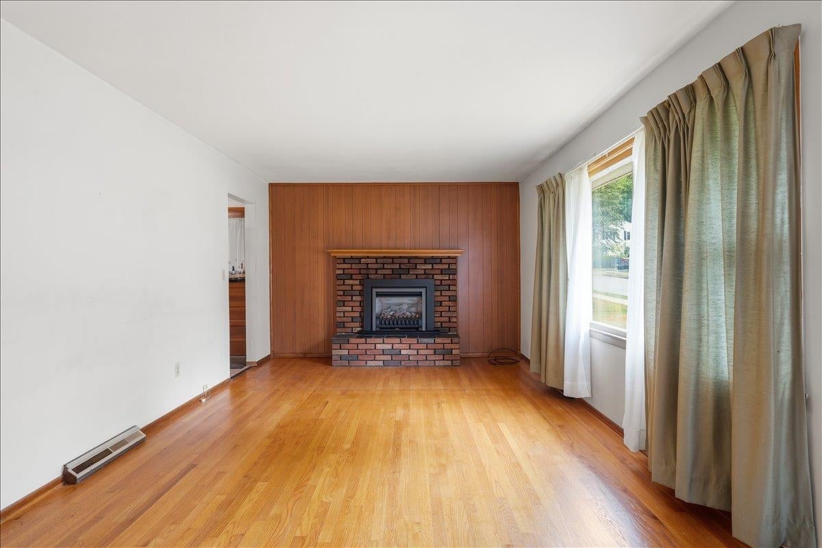 136 Cherry Lane