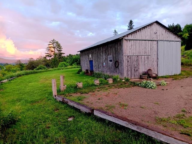 1362 Vail Drive
