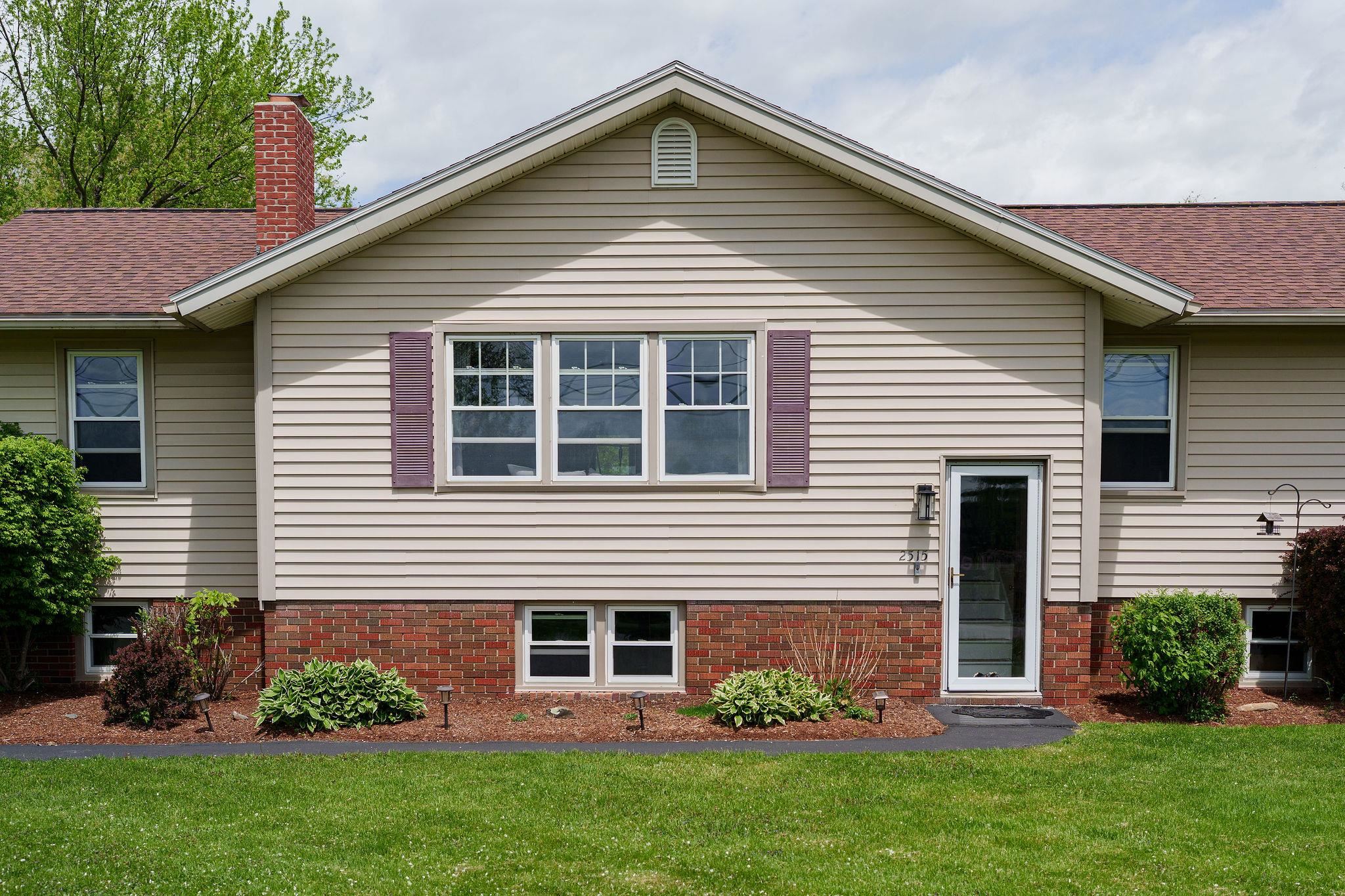 2515 Mountain View Road