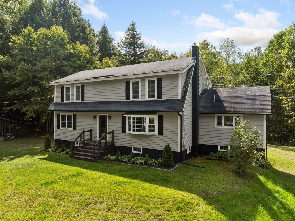 Photo of 12 Algonquin Road, Enfield, NH 03748 (MLS # 5107453)