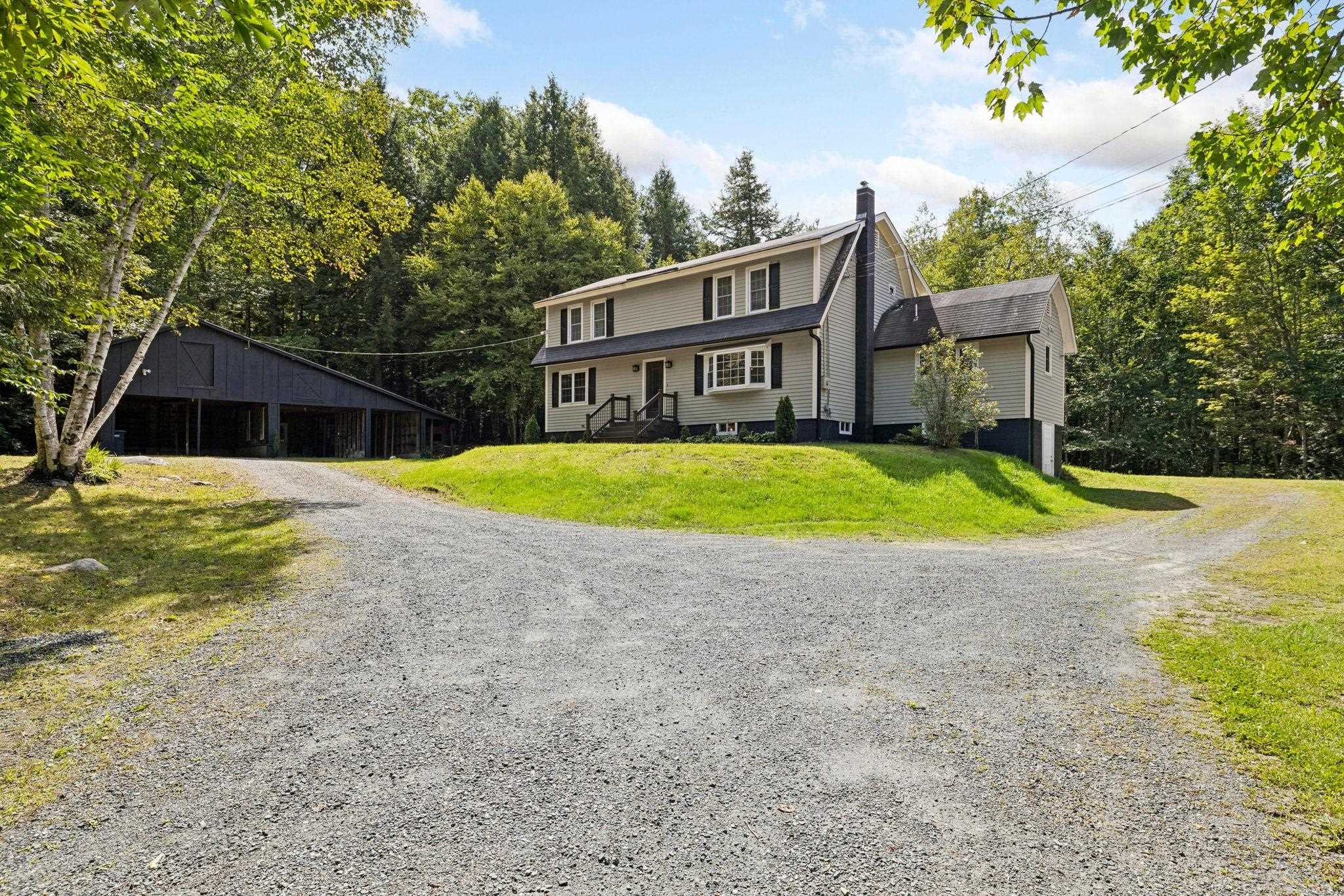 12 Algonquin Road