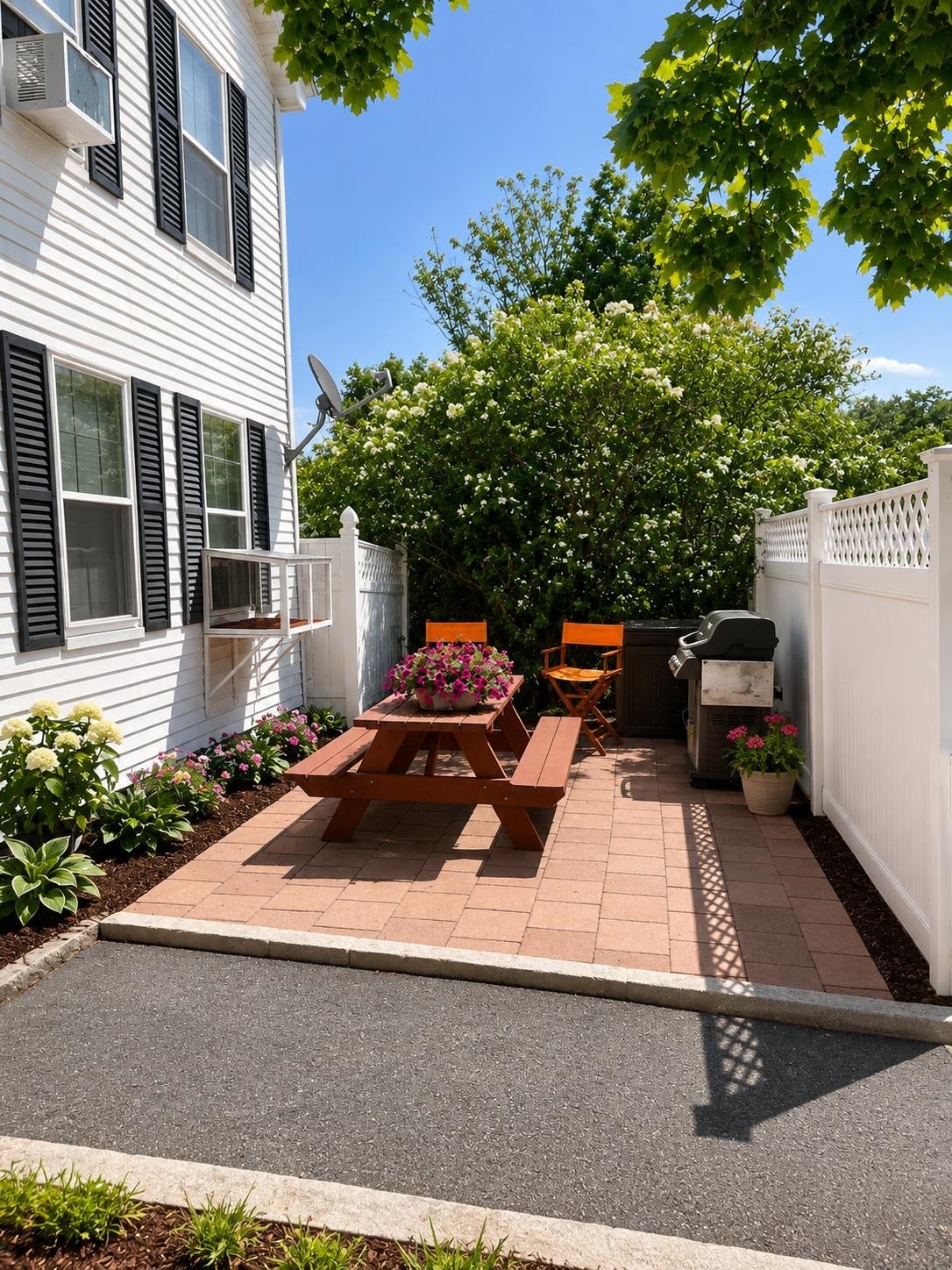 84 Nashua Street