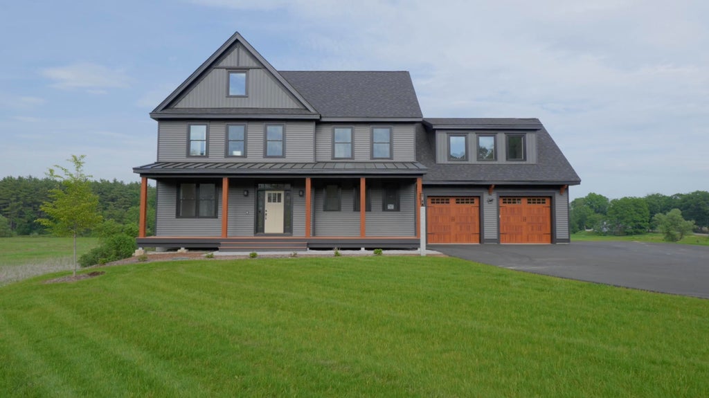 Photo of 244 Oak Street, Dover, NH 03820 (MLS # 5087282)