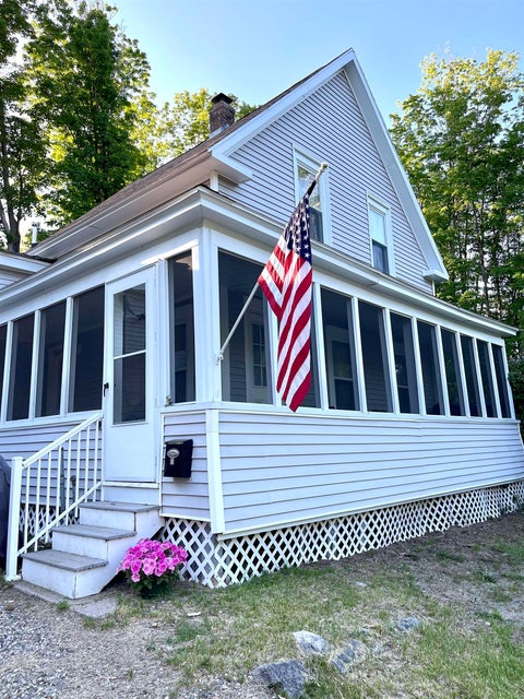 Photo of 13 High Street, Northumberland, NH 03582 (MLS # 5104980)