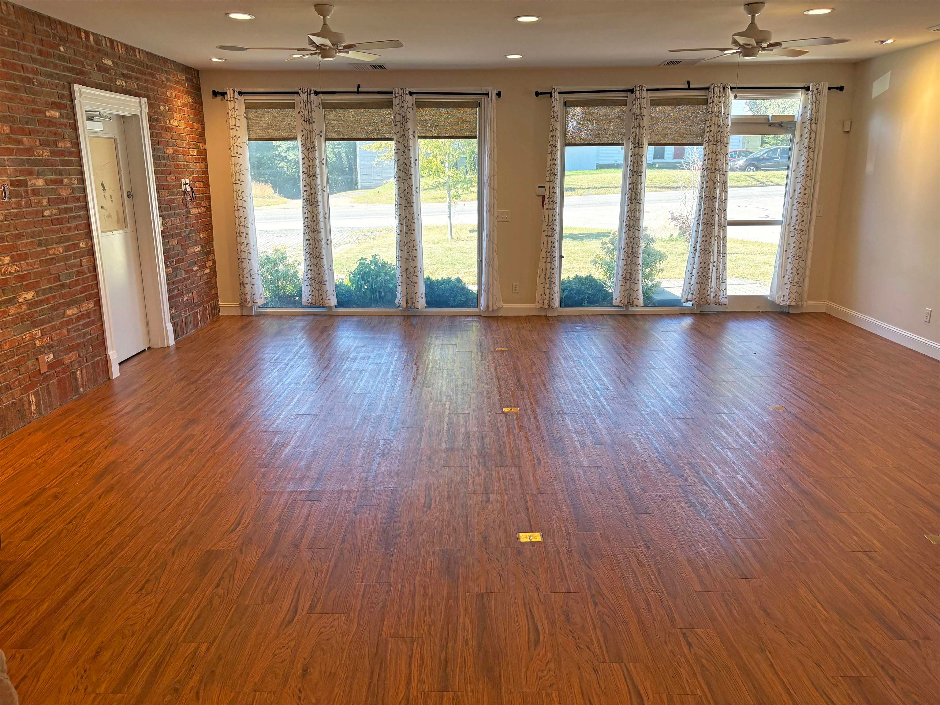326 Main Street 1