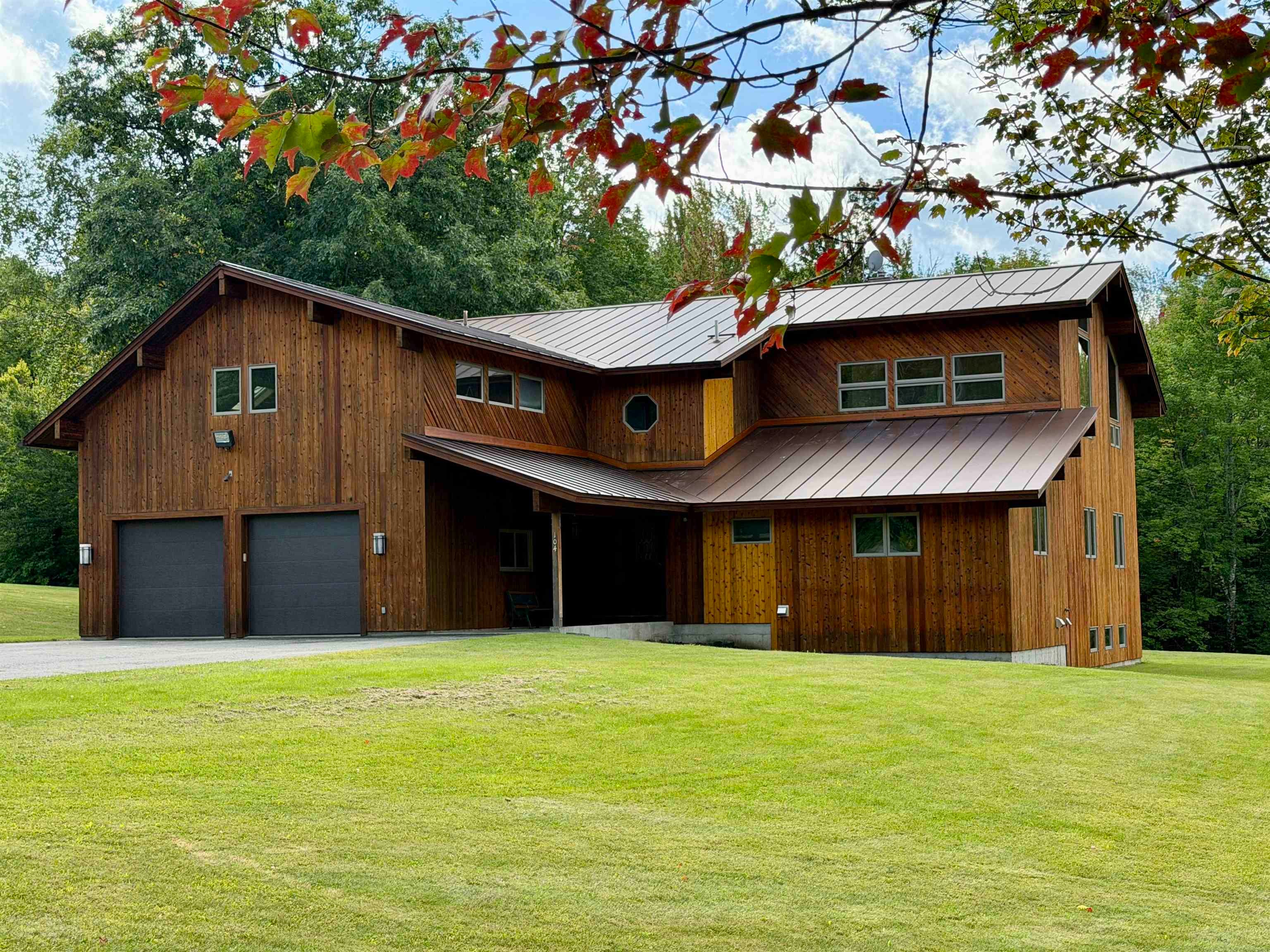 104 Upper Stonehouse Mountain Road