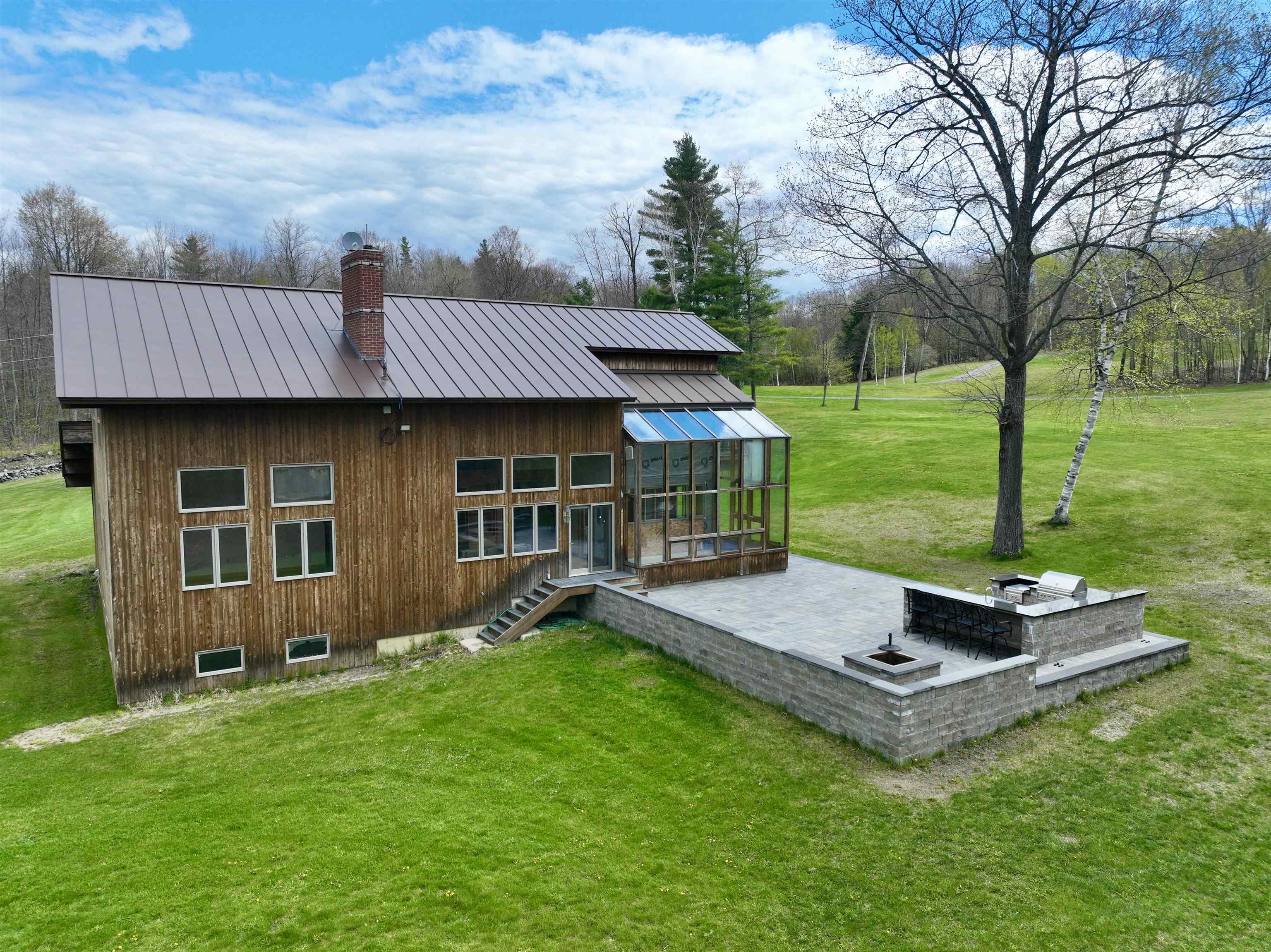 104 Upper Stonehouse Mountain Road