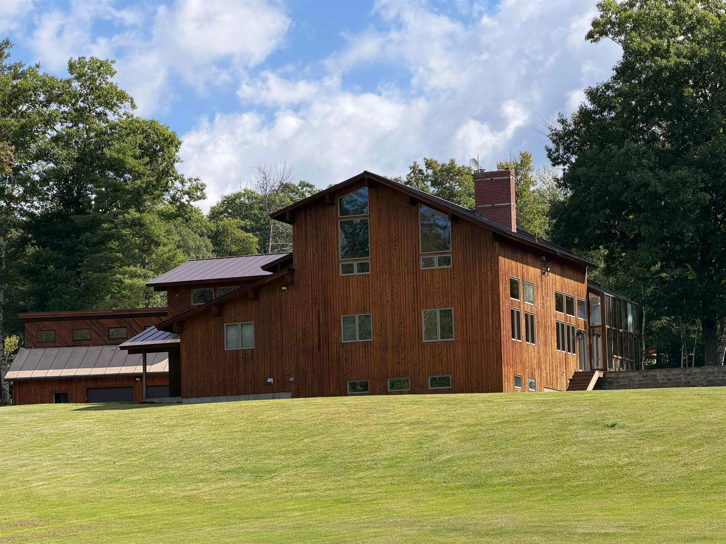 104 Upper Stonehouse Mountain Road
