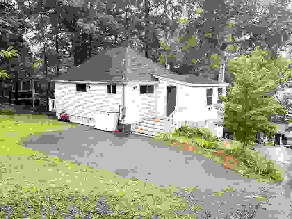 Photo of 70 Pinnacle Park Road, Meredith, NH 03253 (MLS # 5103045)