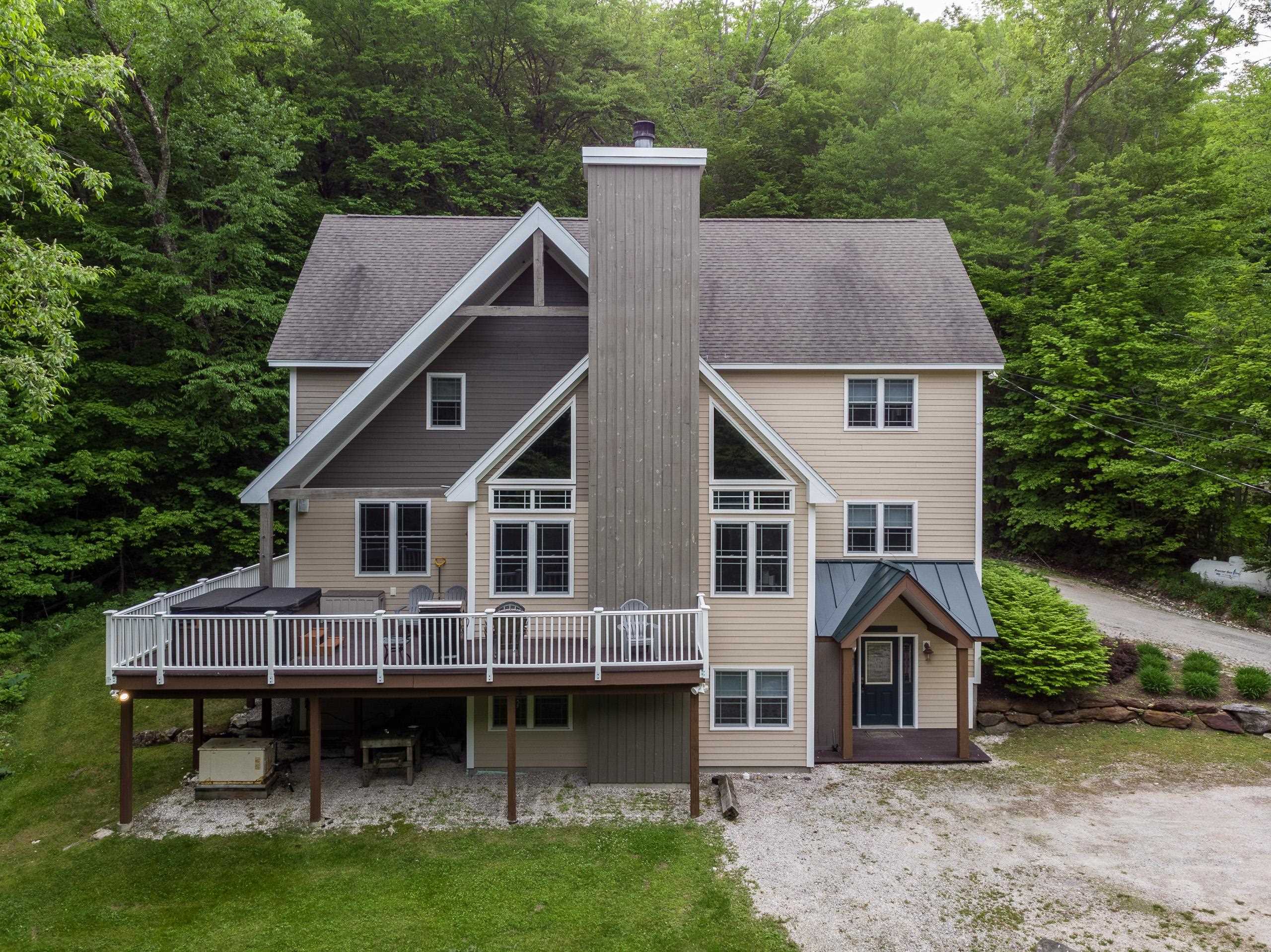 563 Rim Road - Photo 2