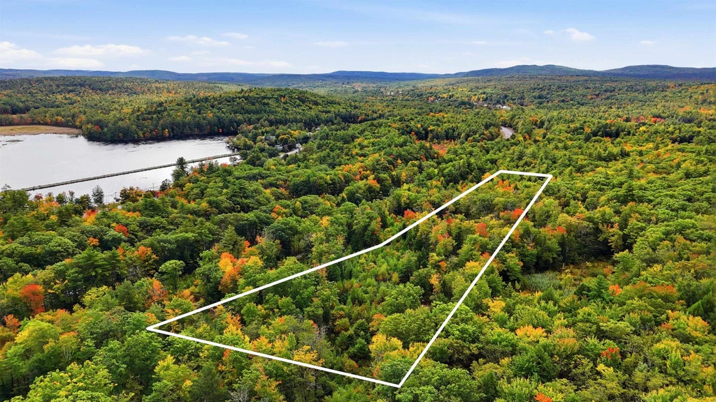 Photo of 23 Access Road, Wakefield, NH 03872 (MLS # 5112171)