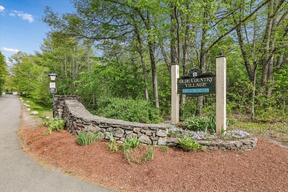 20 Olde Country Village Unit 20