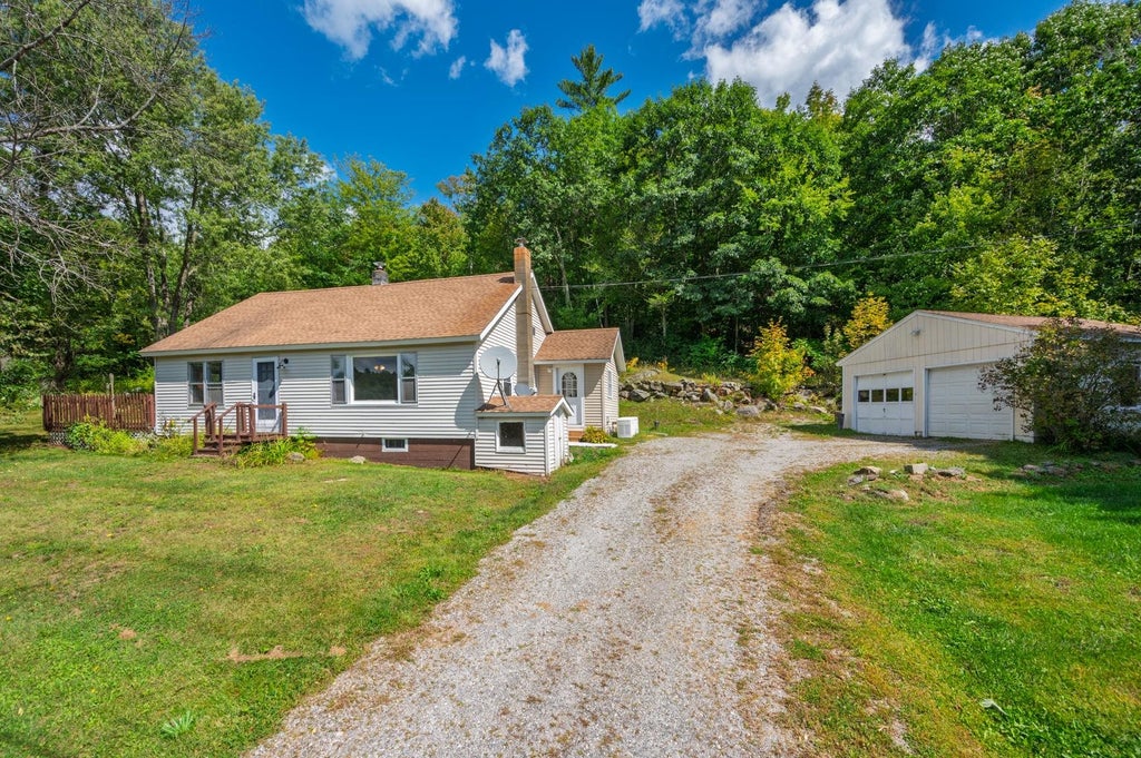 Photo of 97 Cash Street, Croydon, NH 03773 (MLS # 5110133)