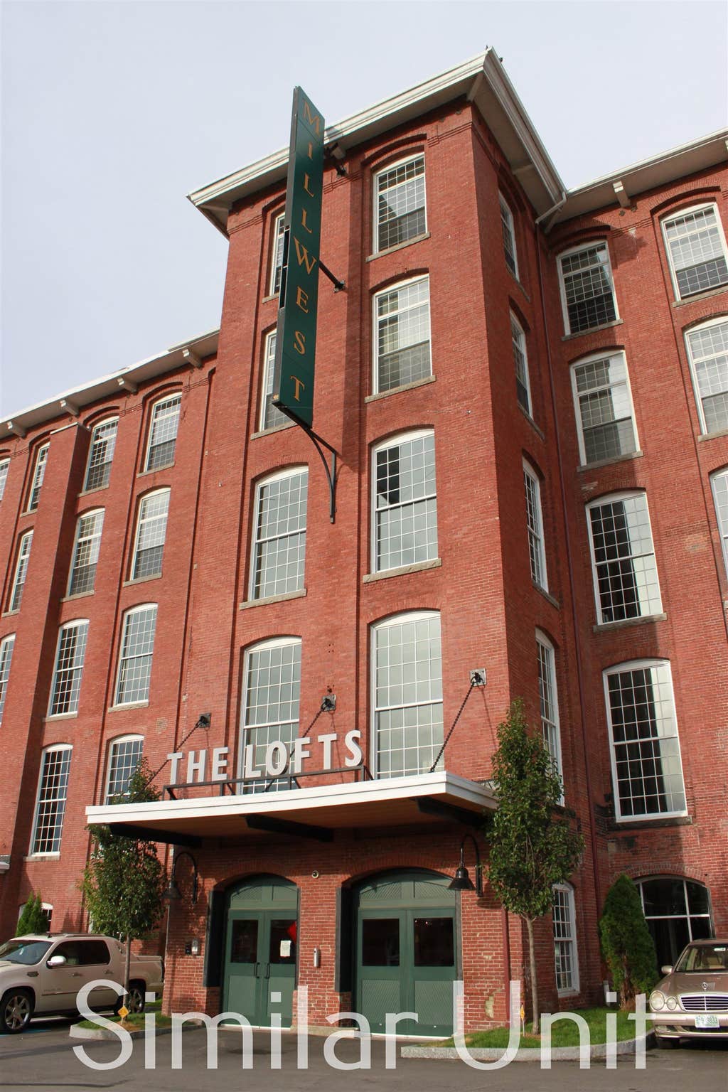 Photo of 70 Foundry Street #A-328, Manchester, NH 03102 (MLS # 5101814)
