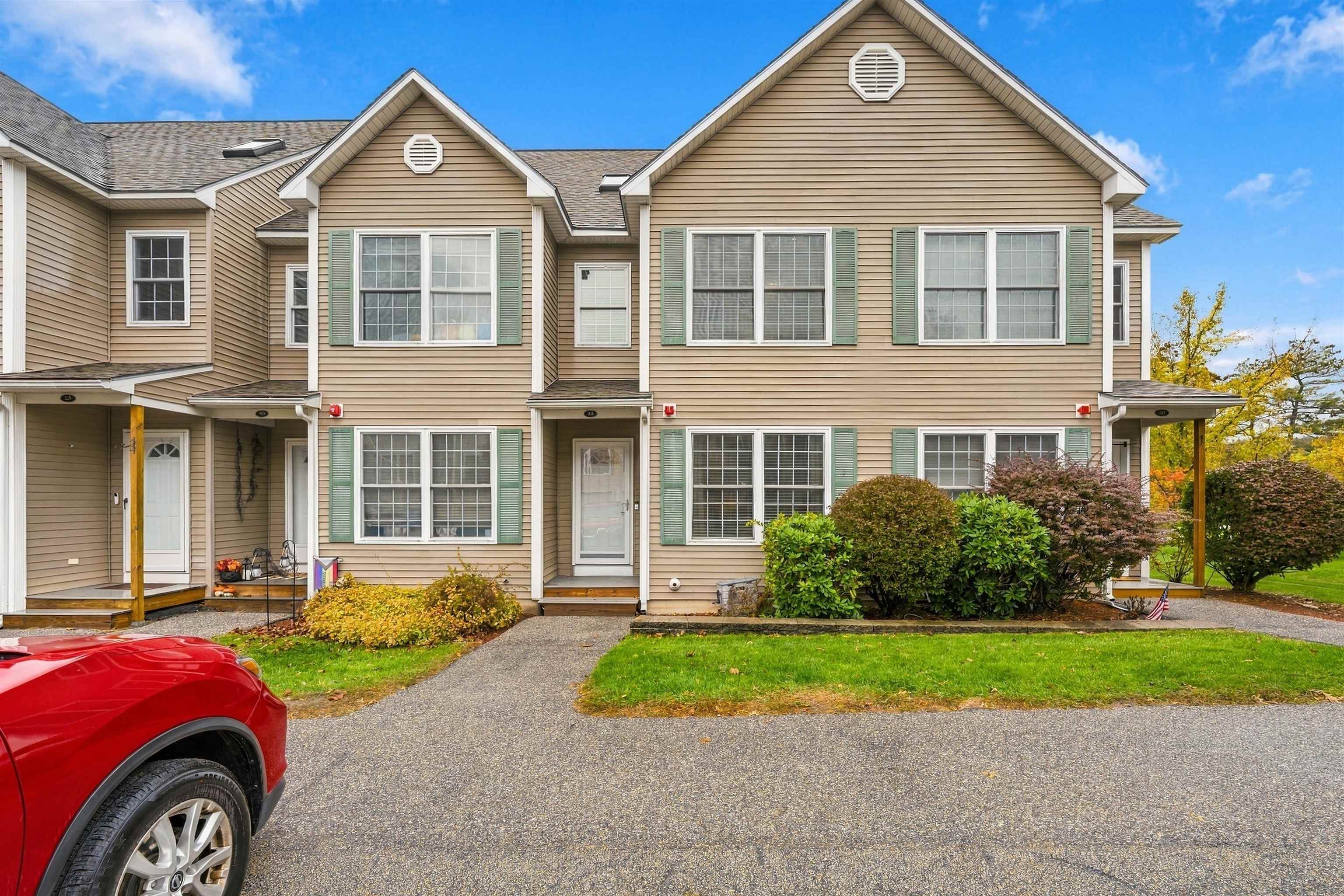 3 Intervale Court A