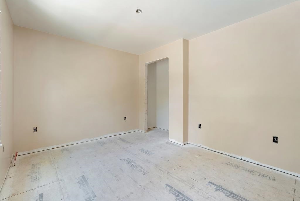 374 Hare Road