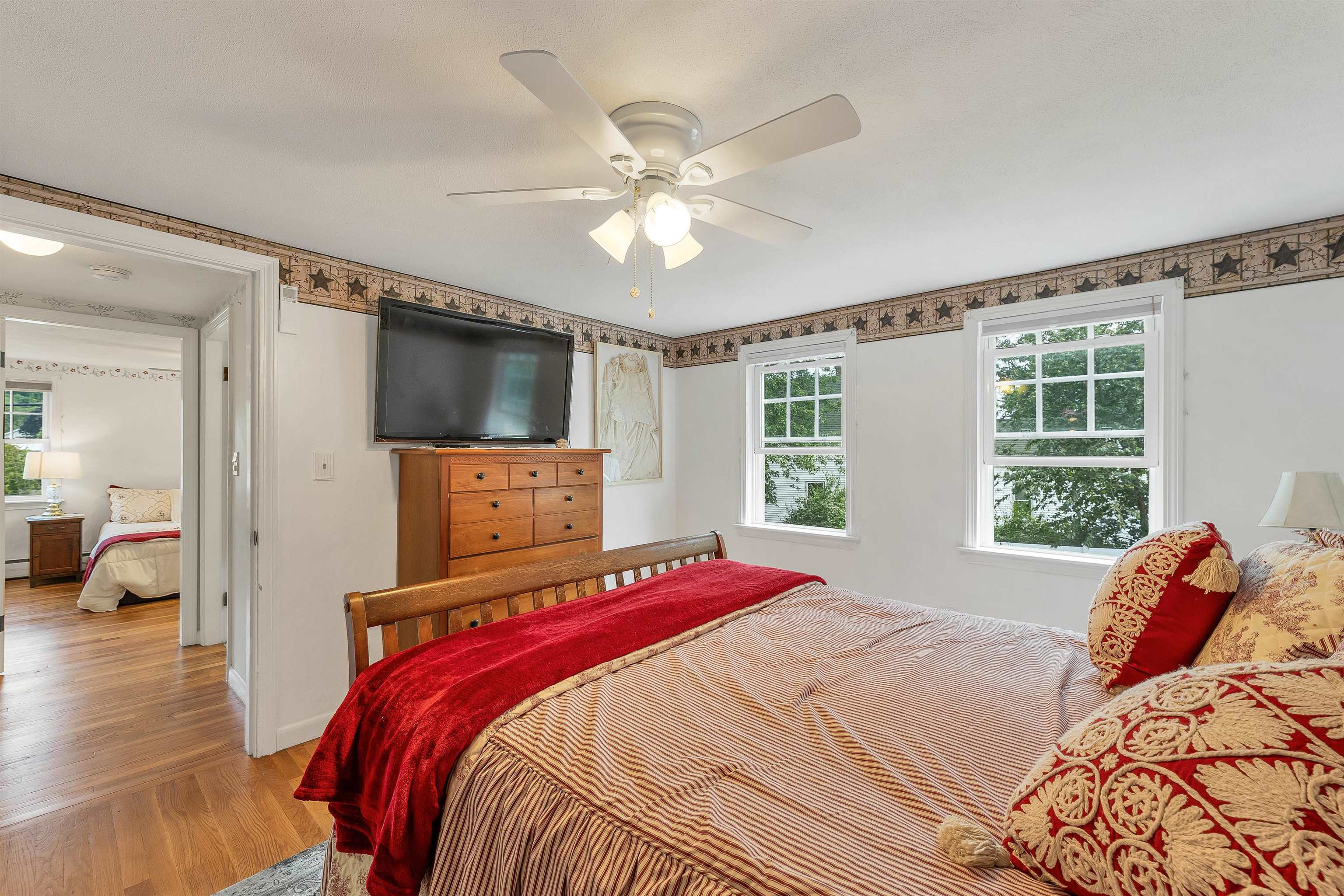 2 Belmont Circle