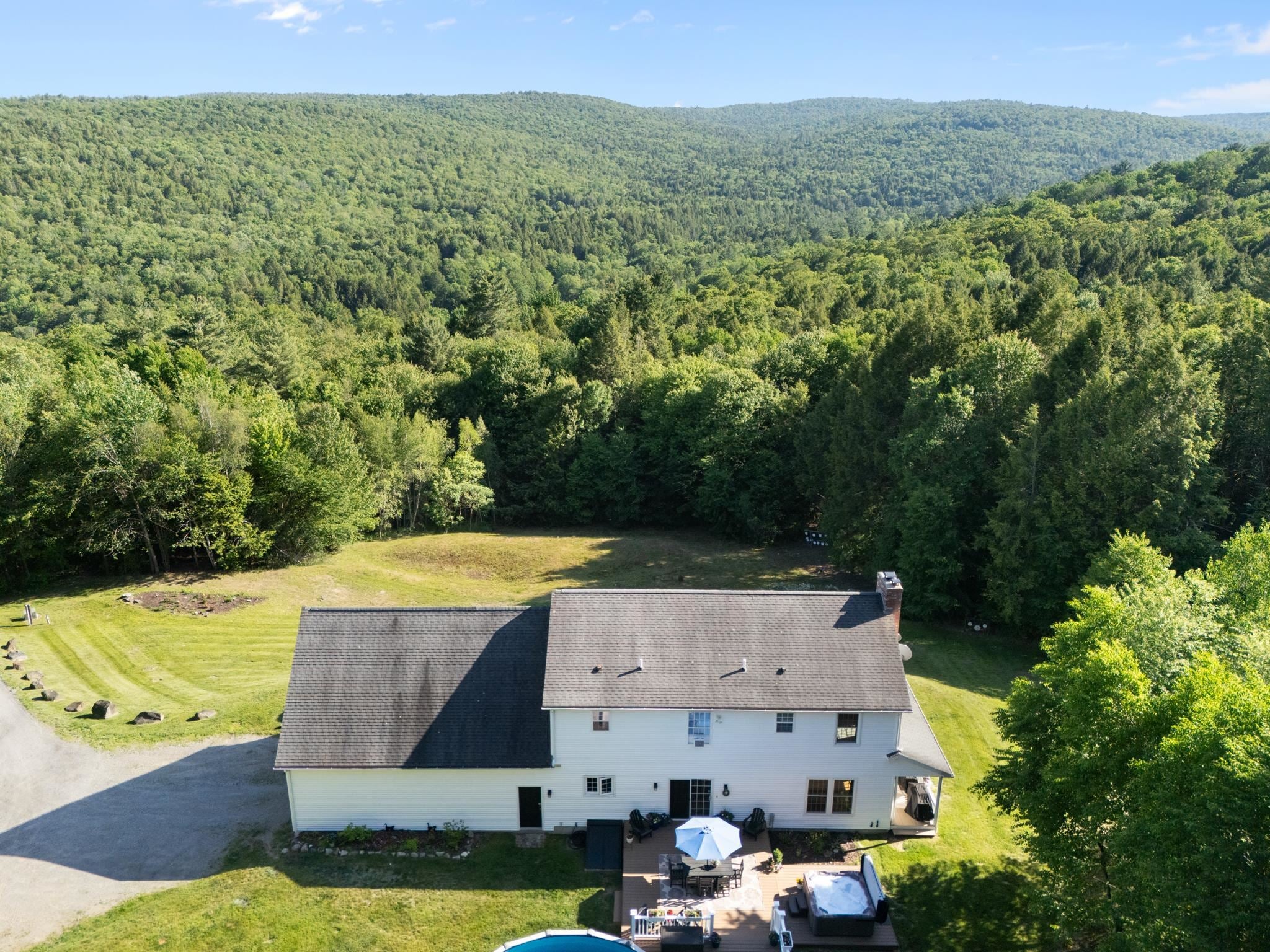 598 Hubbard Hill Road