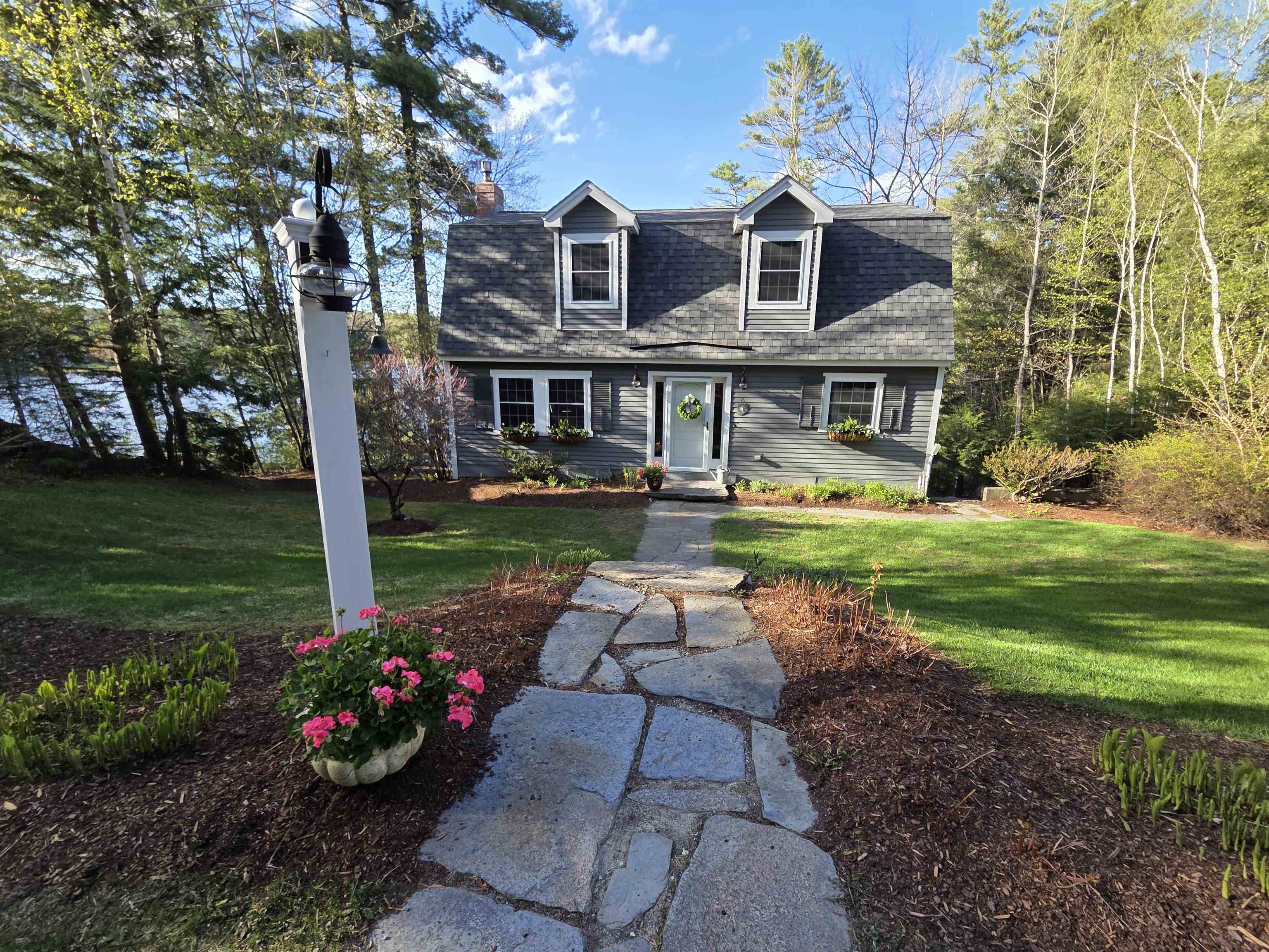 93 Algonquin Road