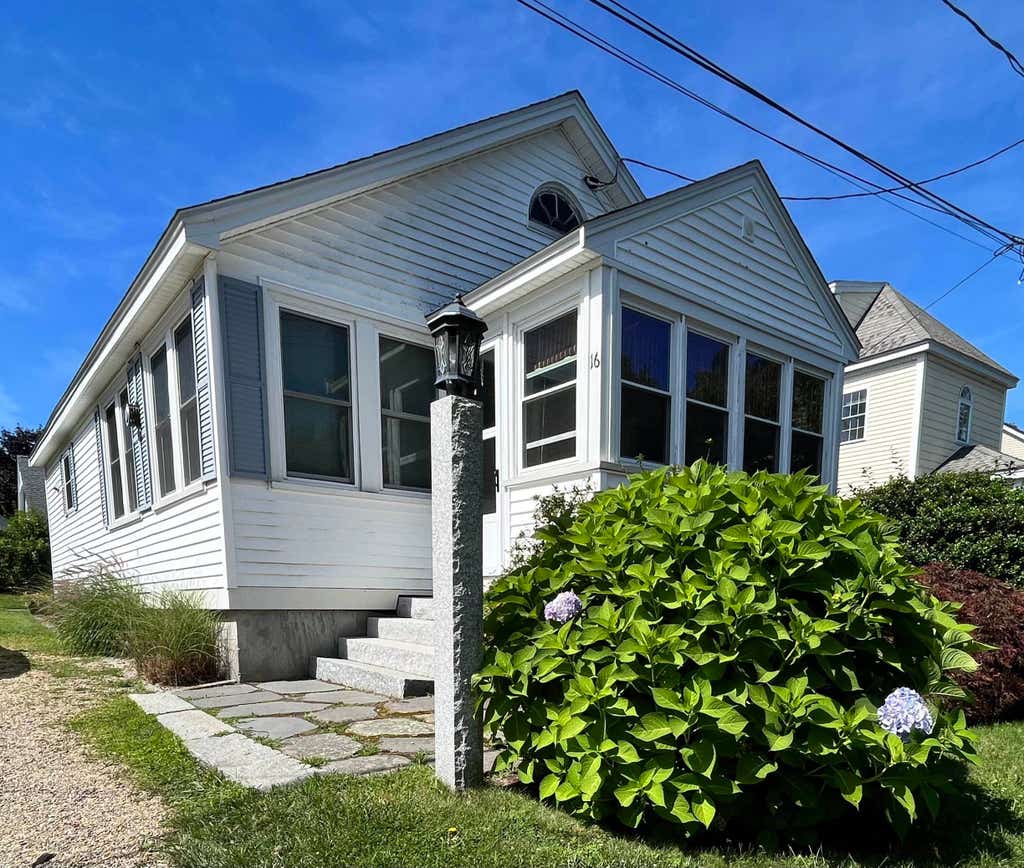 Photo of 16 Browns Court, Rye, NH 03870 (MLS # 5103540)