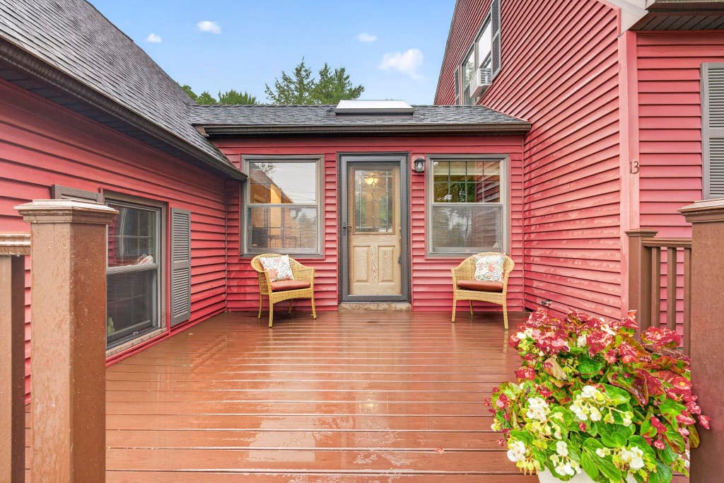Photo of 13 Morningside Drive, Hooksett, NH 03106 (MLS # 5102091)