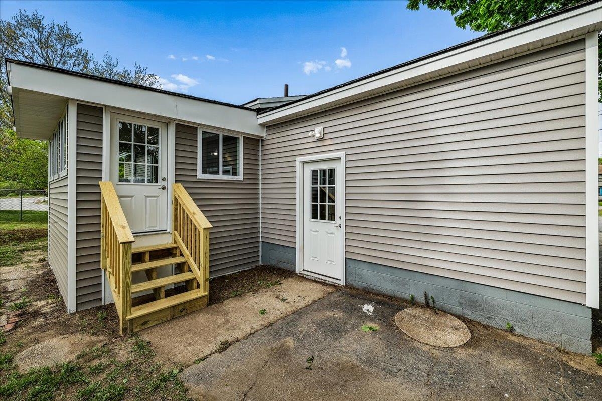38 Western Avenue