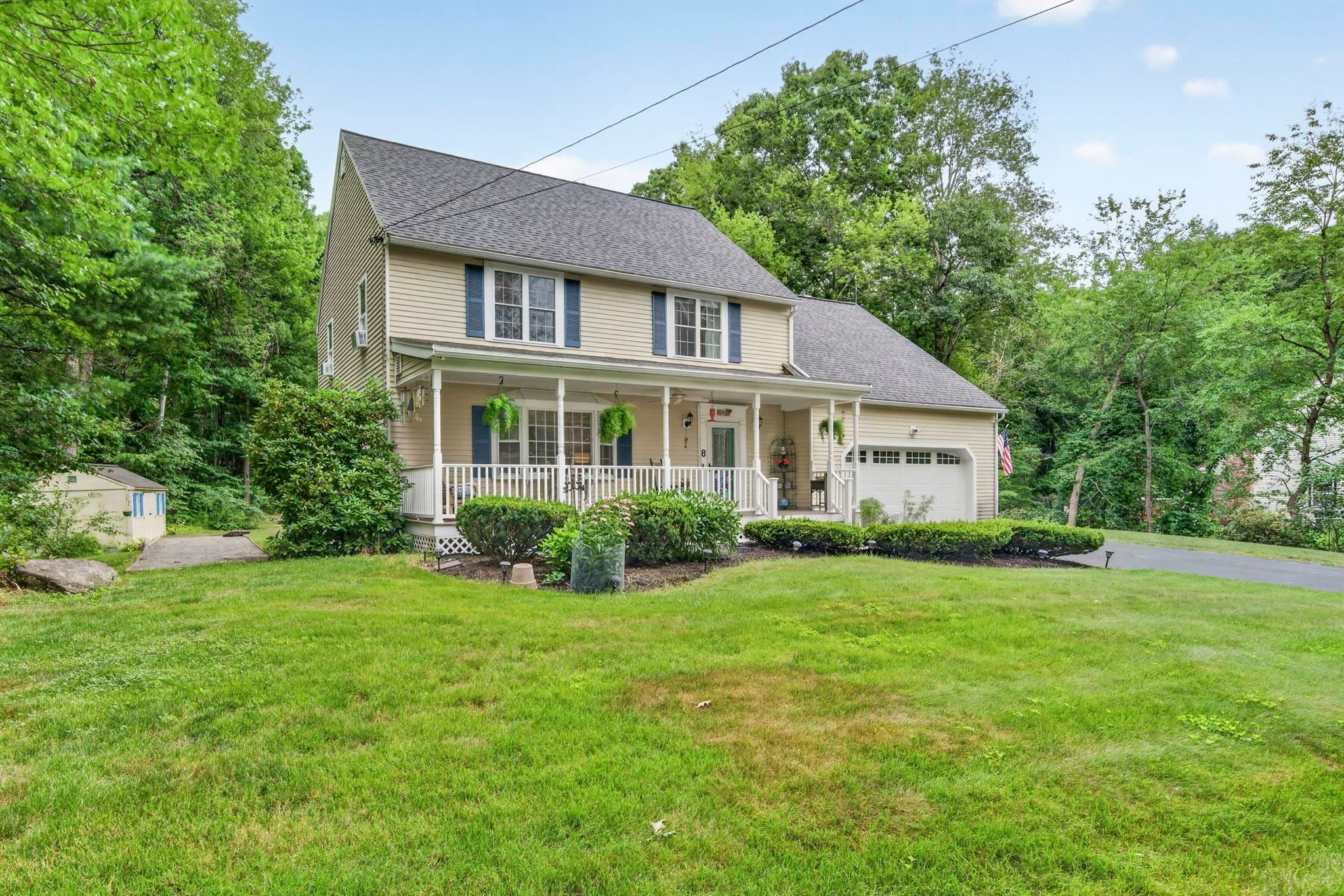 8 King Henry Drive