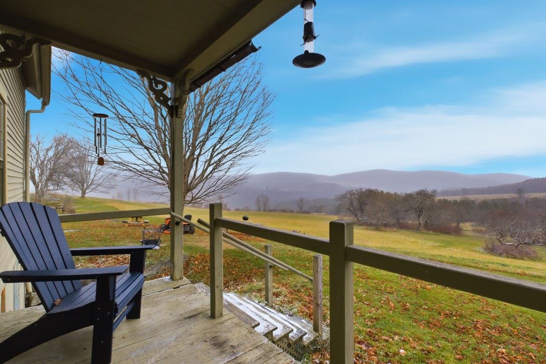 762 McLaren Hill Road