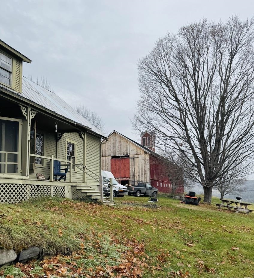 762 McLaren Hill Road