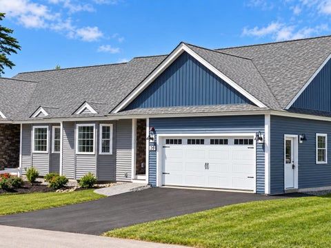 Photo of 26 Shayna's Way #26, Fremont, NH 03044 (MLS # 5113336)