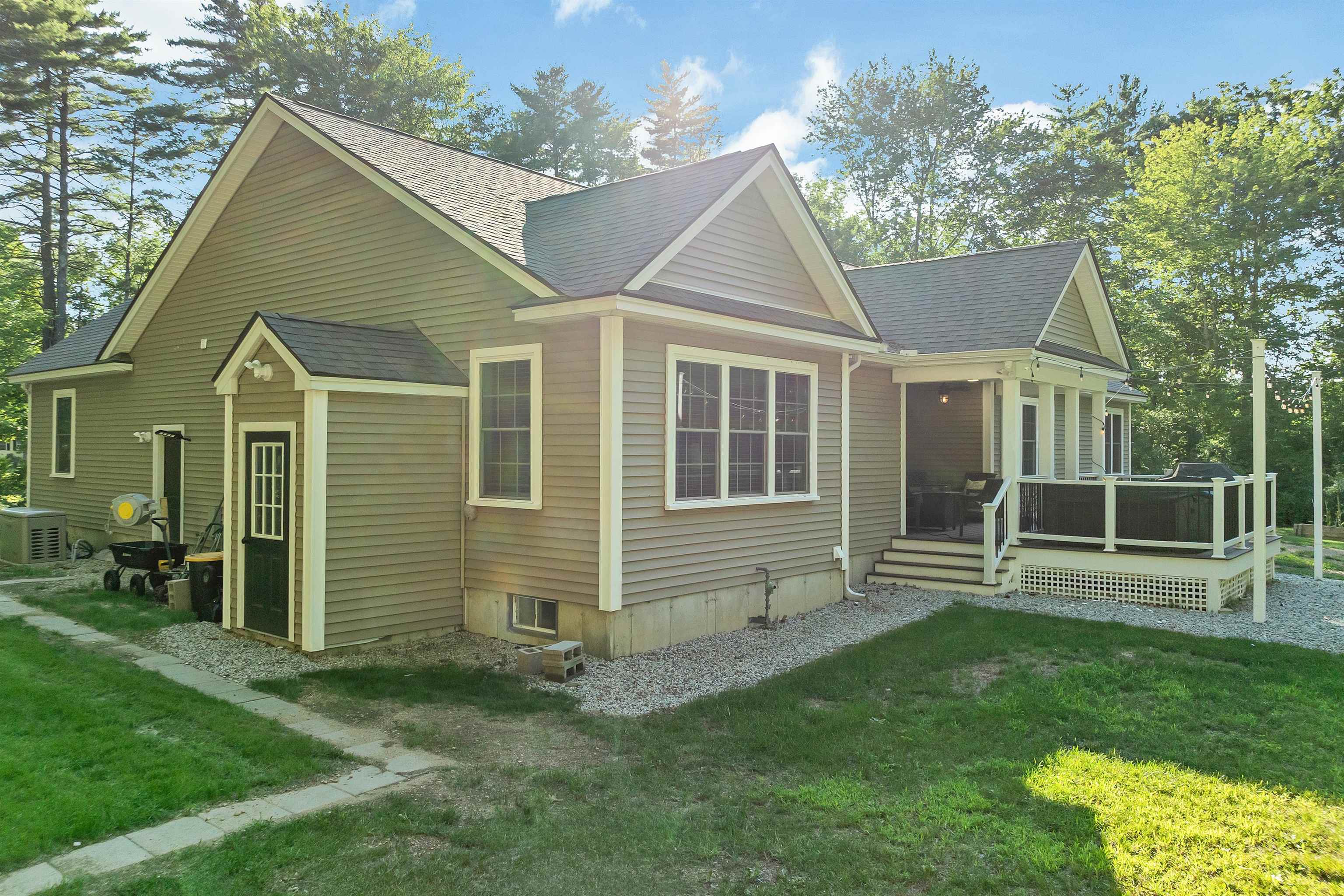16 Regency Court