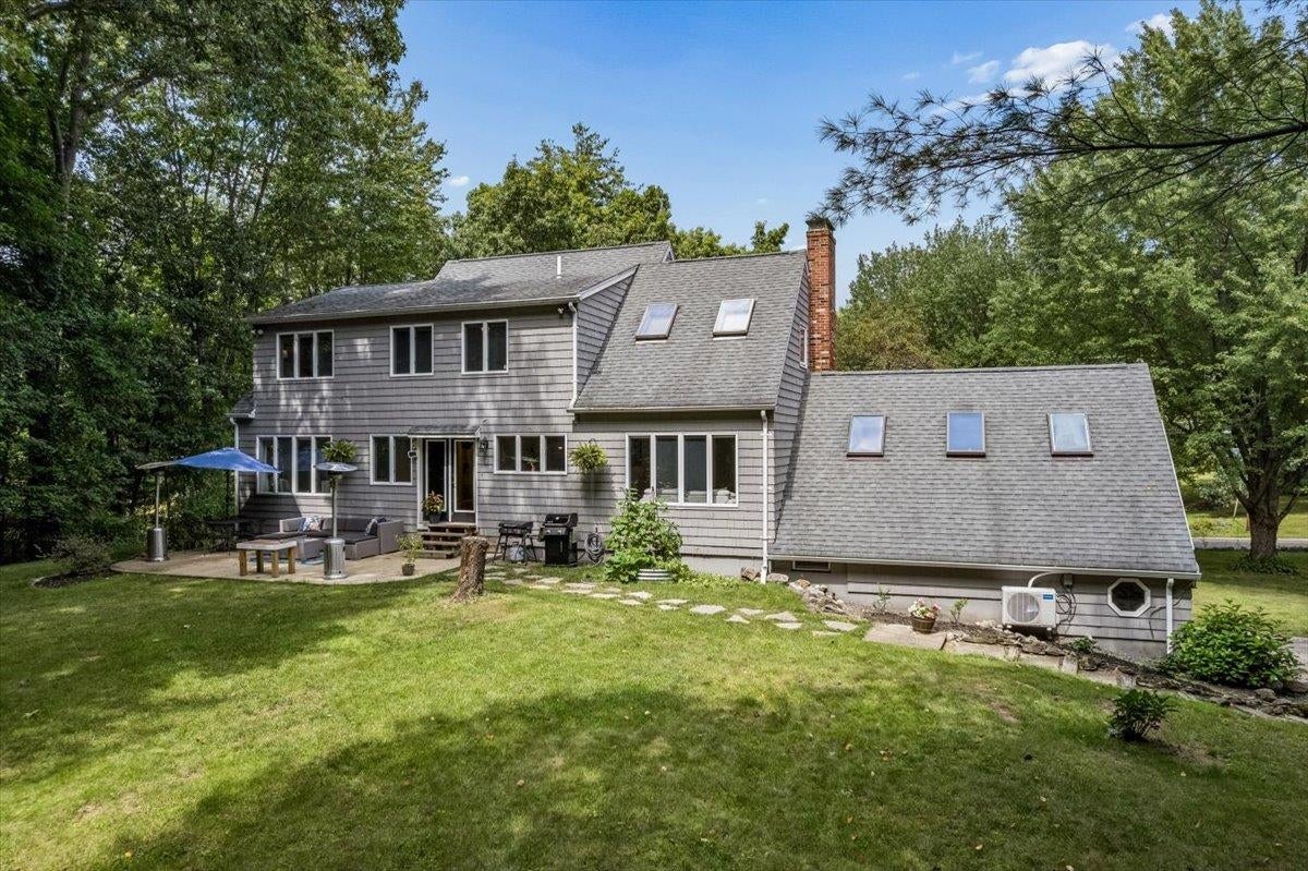 93 Old Nashua Road