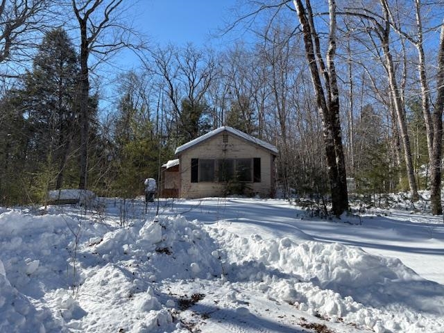 18 Collins Drive