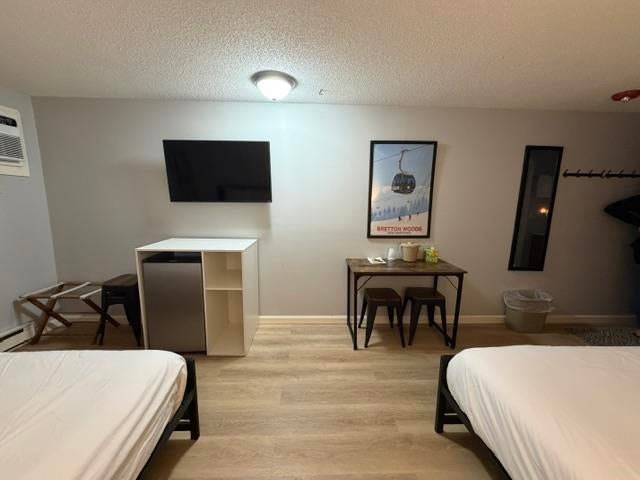 2955 White Mountain Highway 217 (E27)