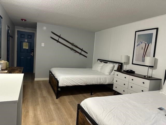 2955 White Mountain Highway 217 (E27)
