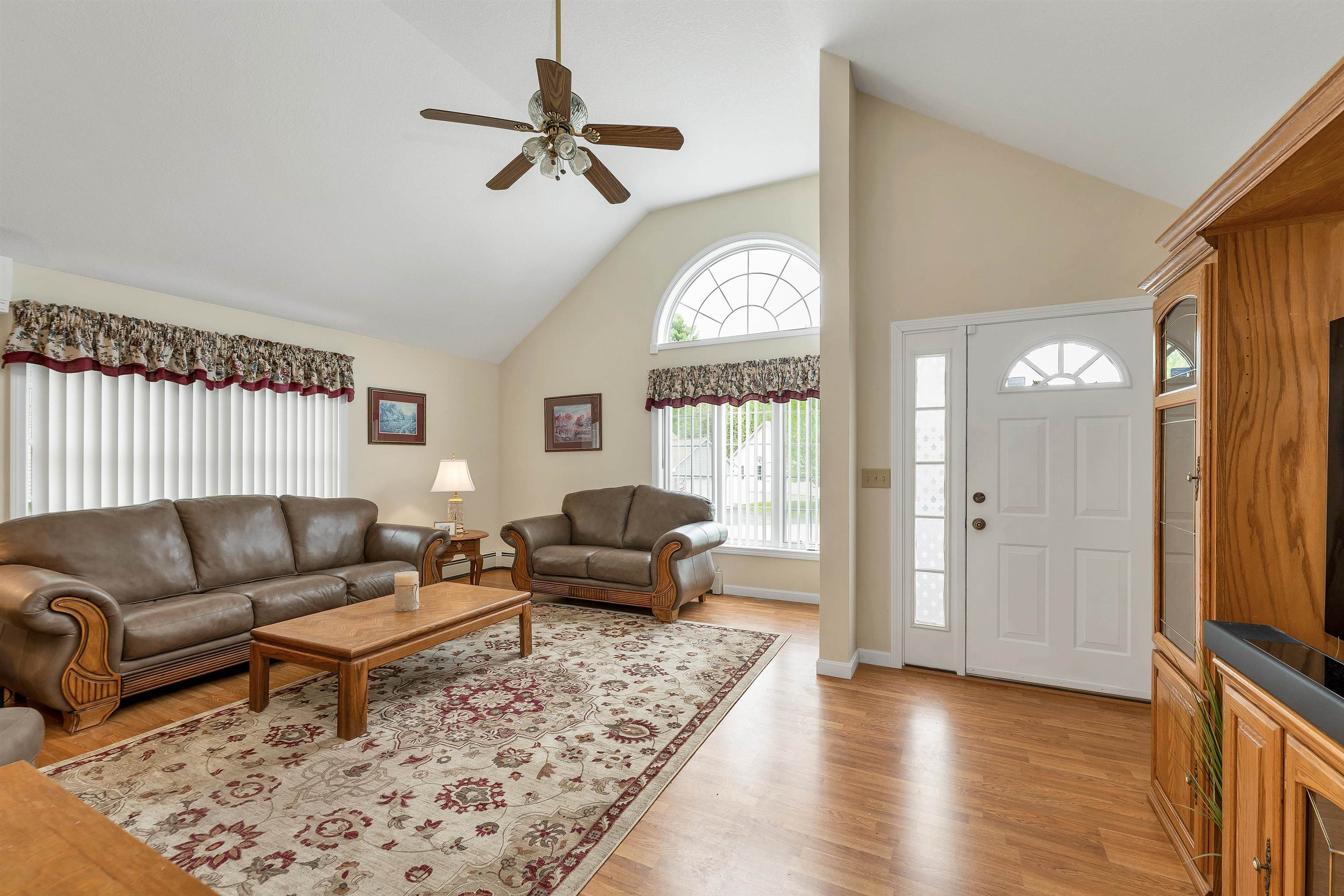 28 Autumn Lane