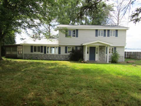 Photo of 416 Lakewood Drive, Swanton, VT 05488 (MLS # 5106115)